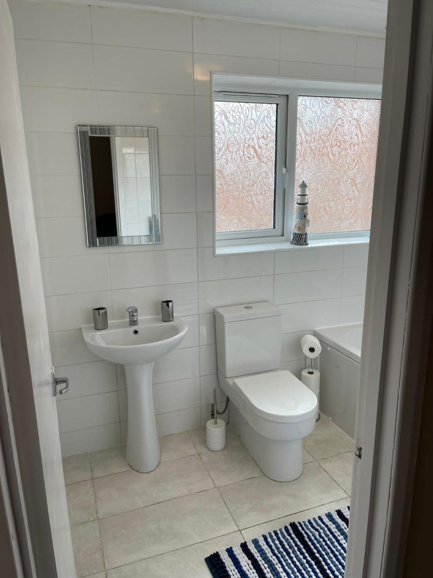 Sea Breeze Is Next To The Beach & Harbour Harwich Luaran gambar